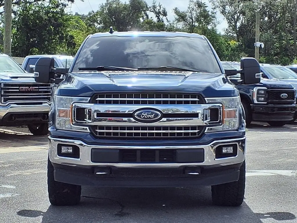 2019 Ford F-150 XLT photo 2