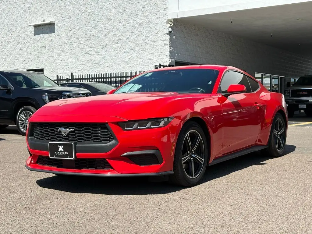 2024 Ford Mustang EcoBoost Premium photo 4