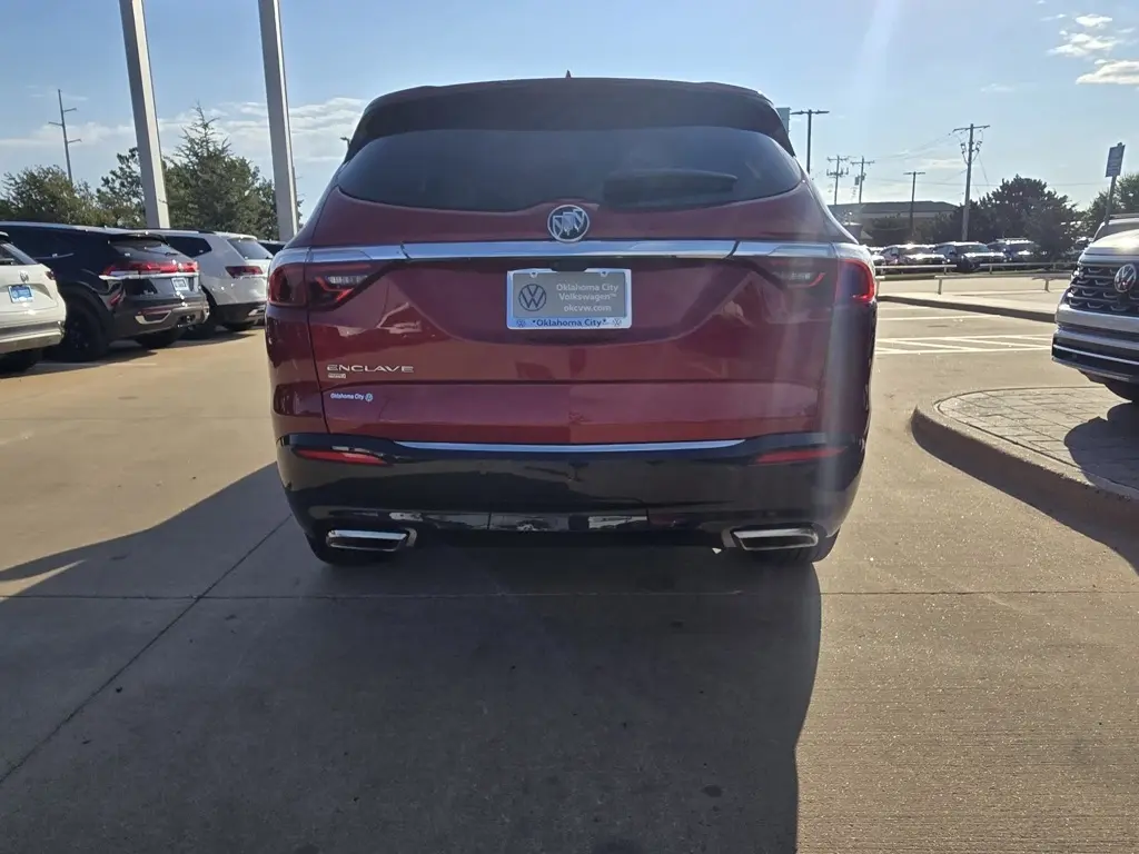 2024 Buick Enclave Premium photo 5