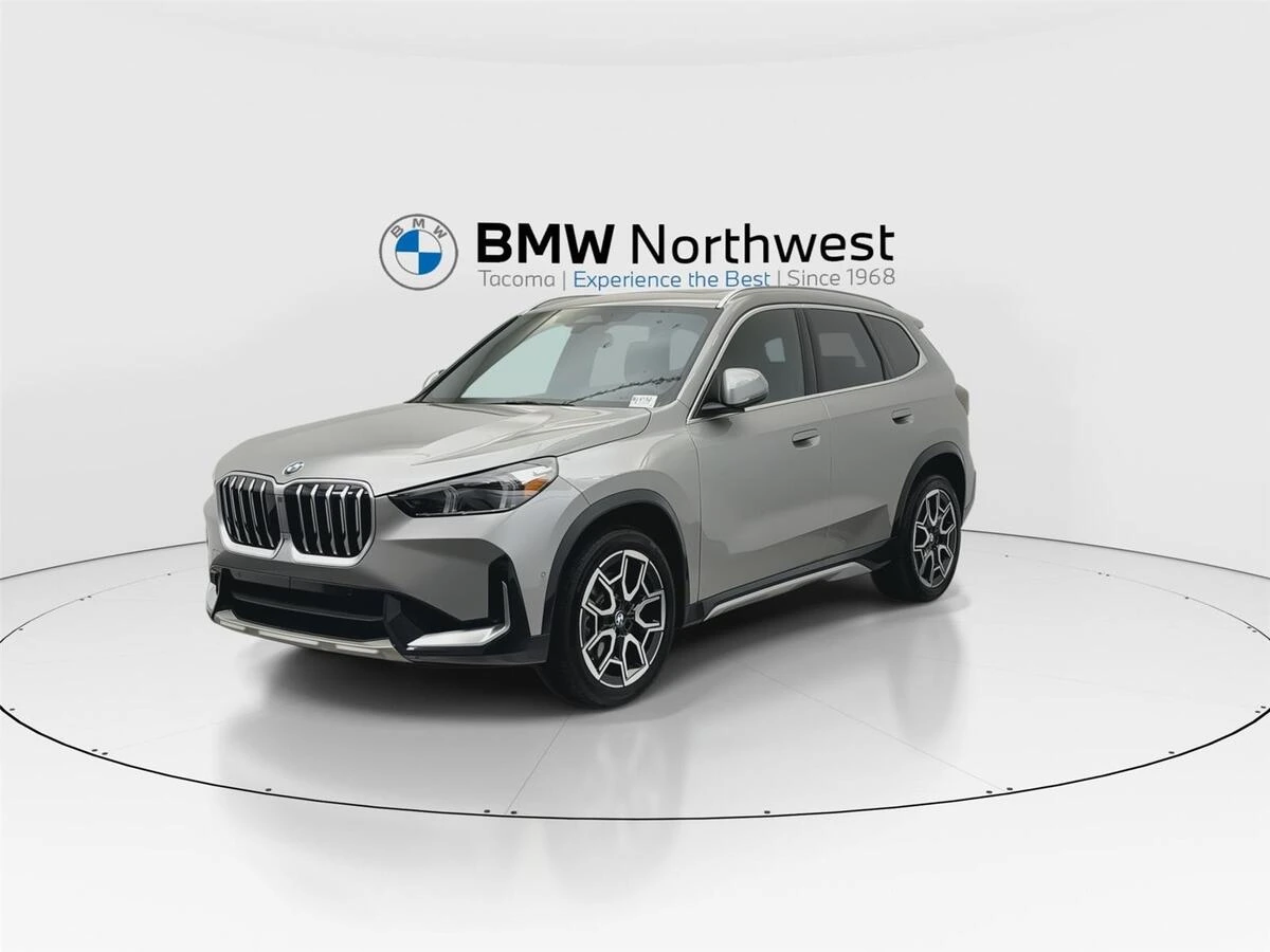 2025 BMW X1 28i - Photo 9