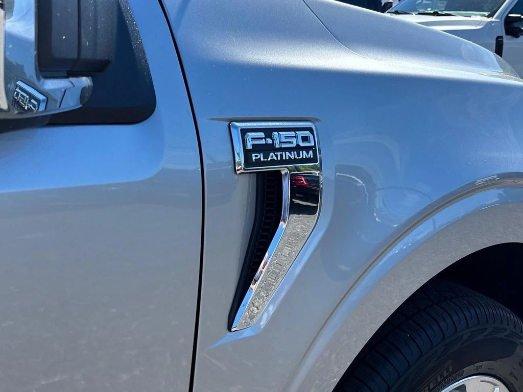 2023 Ford F-150 Platinum - Photo 12