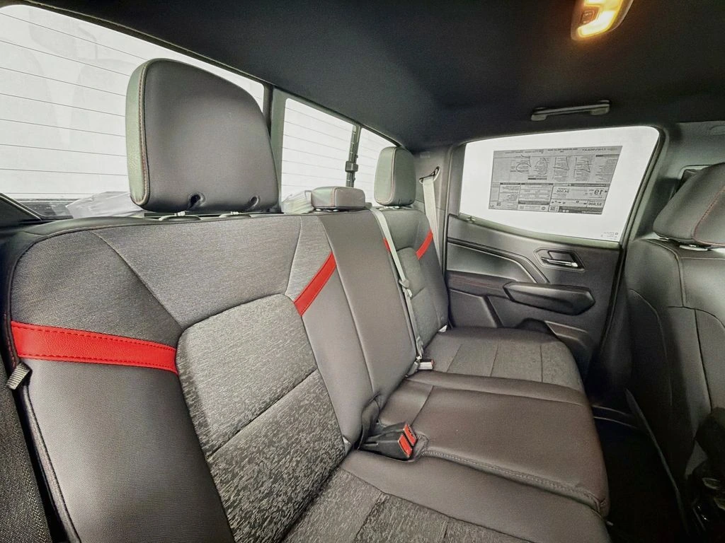 2026 Chevrolet Colorado Z71 - Photo 28