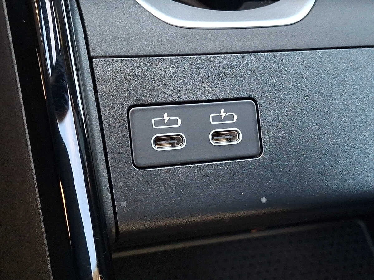 2026 BMW X1 28i - Photo 22