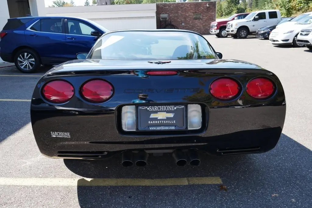 1997 Chevrolet Corvette Base photo 5
