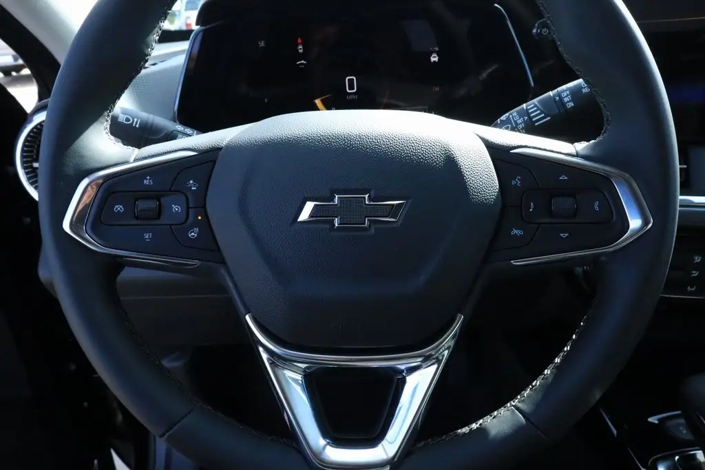 2026 Chevrolet Trax ACTIV photo 3