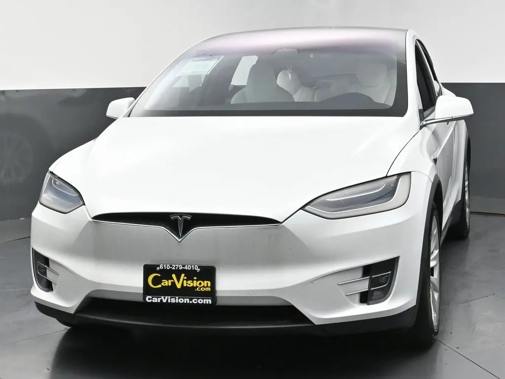 2019 Tesla Model X Long Range photo 7