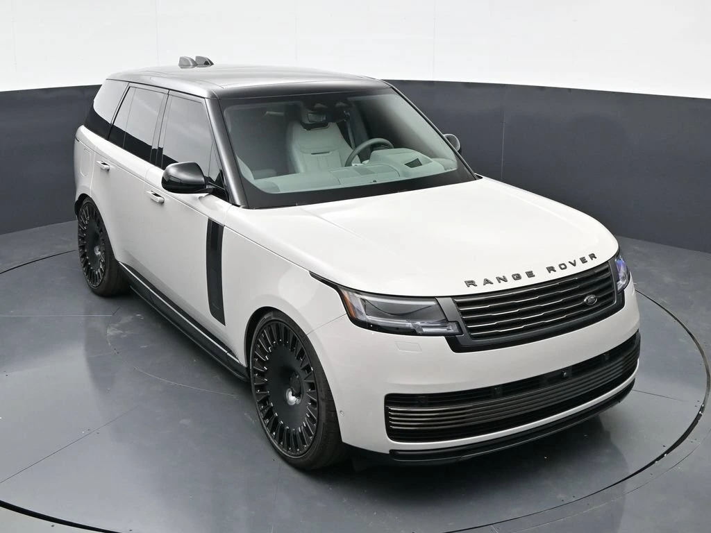 2025 Land Rover Range Rover SV - Photo 37