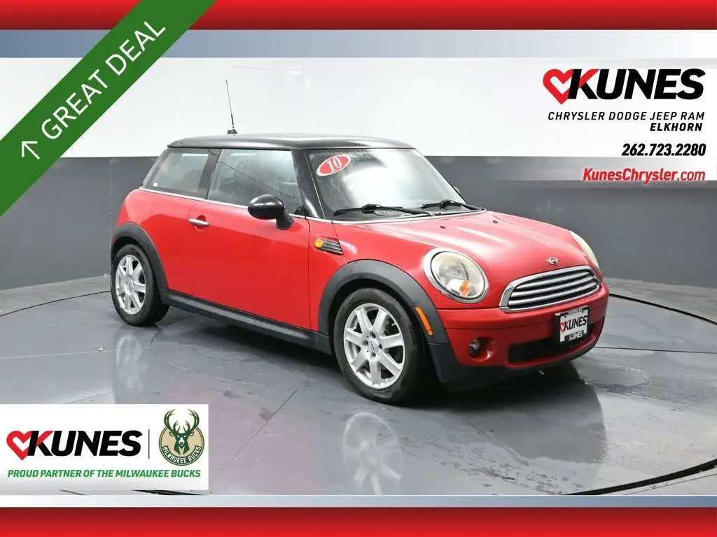 2010 MINI Cooper Base's photo