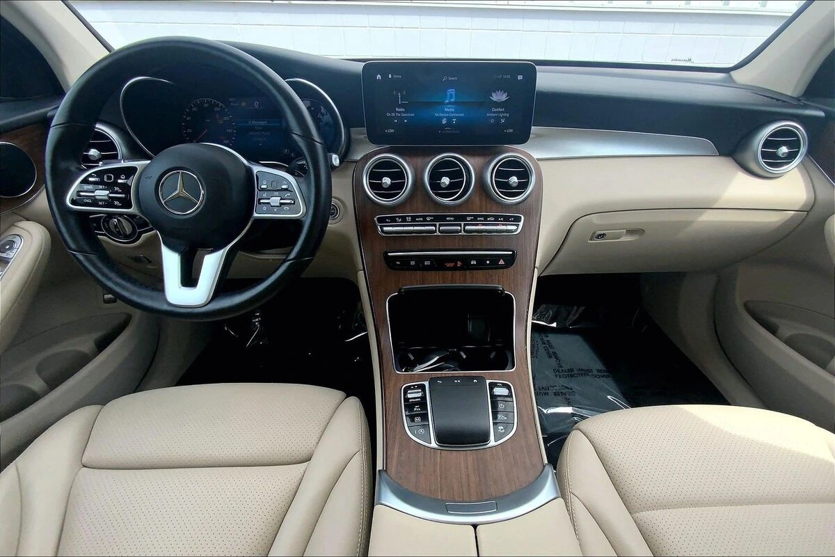 2022 Mercedes-Benz GLC GLC300 - Photo 19
