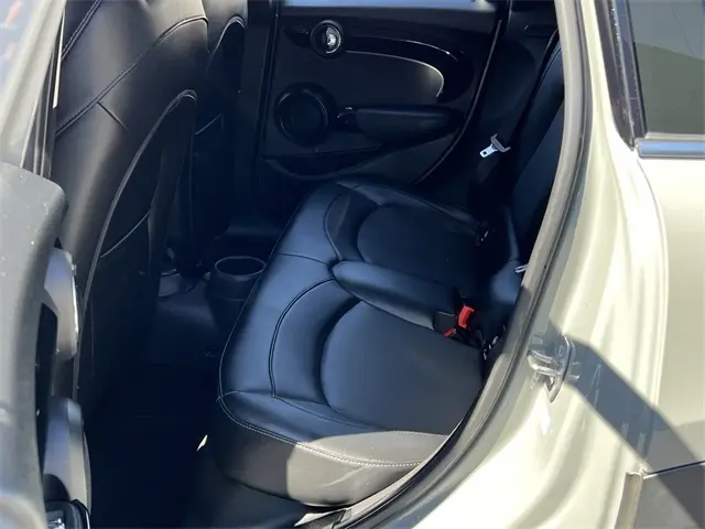 2022 Mini Cooper Hardtop S photo 19