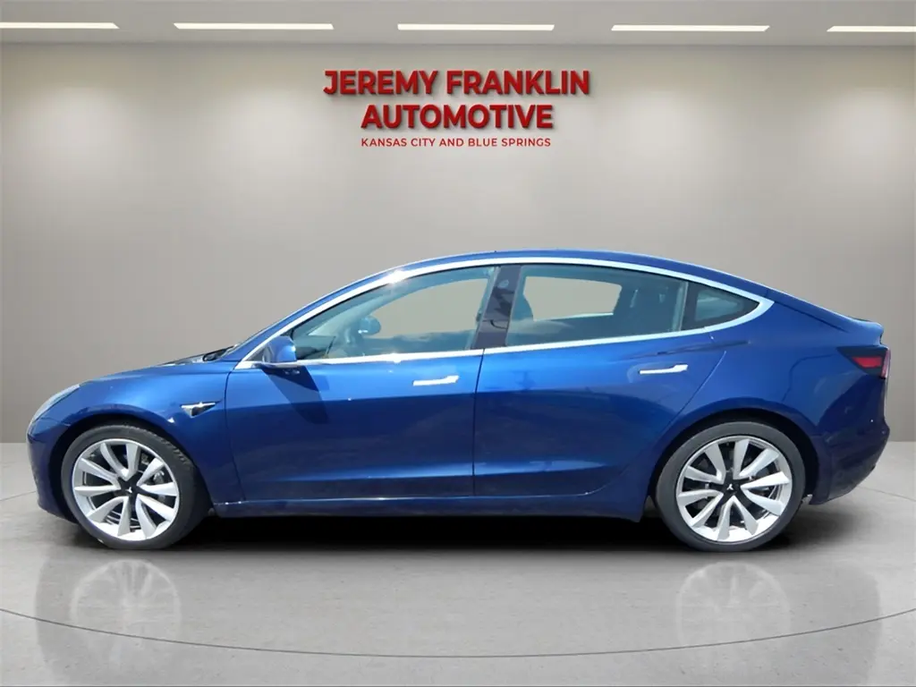 Used 2019 Tesla Model 3 Base with VIN 5YJ3E1EA7KF529861 for sale in Kansas City