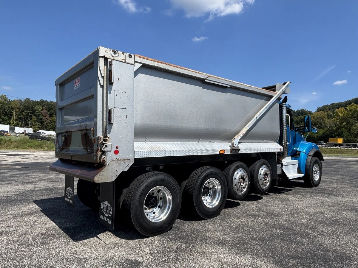 2022 Kenworth T680 — photo 7