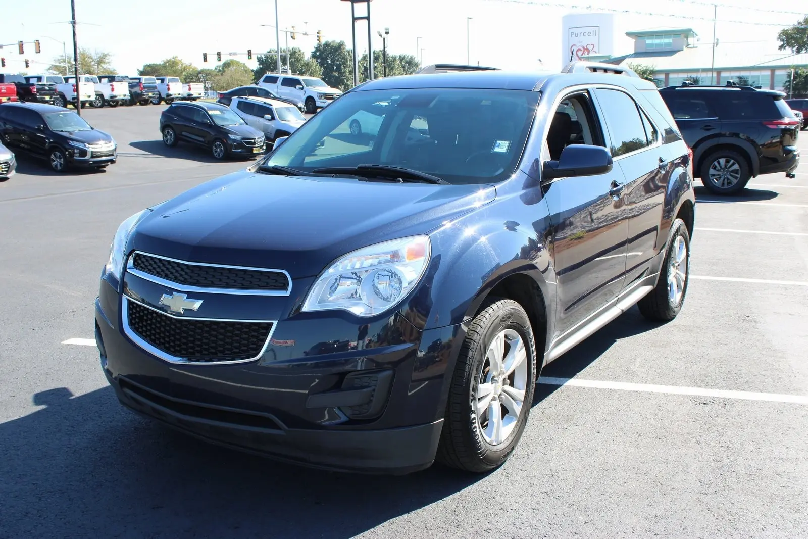 2015 Chevrolet Equinox photo 3