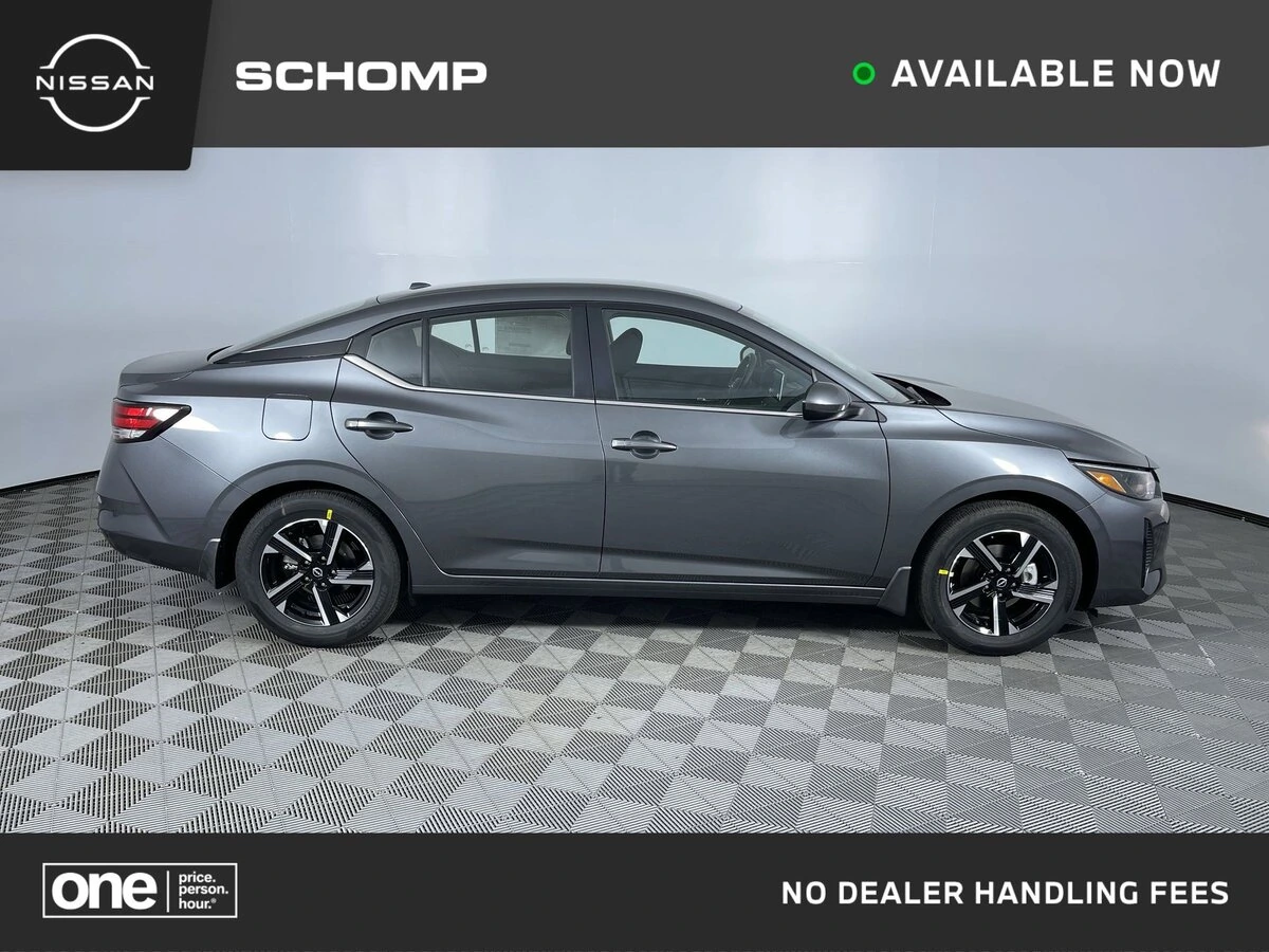 2025 Nissan Sentra SV's photo