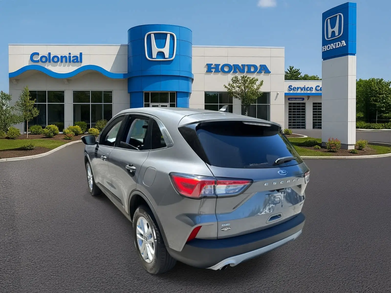 2022 Ford Escape SE photo 4