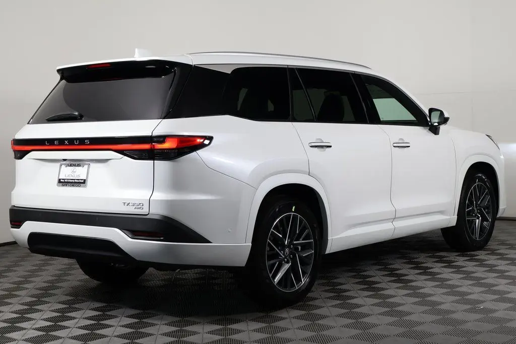 2026 Lexus TX 350 Premium photo 2