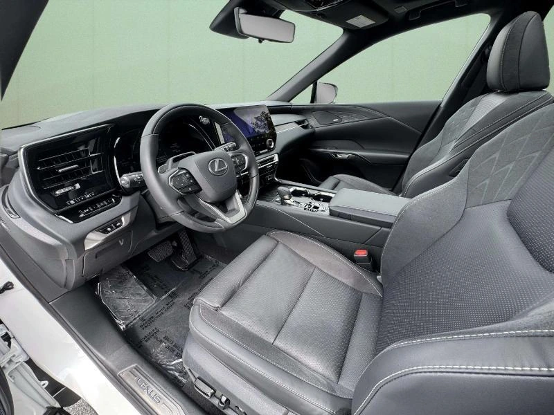 2026 Lexus RX PHEV 450h+ - Photo 11