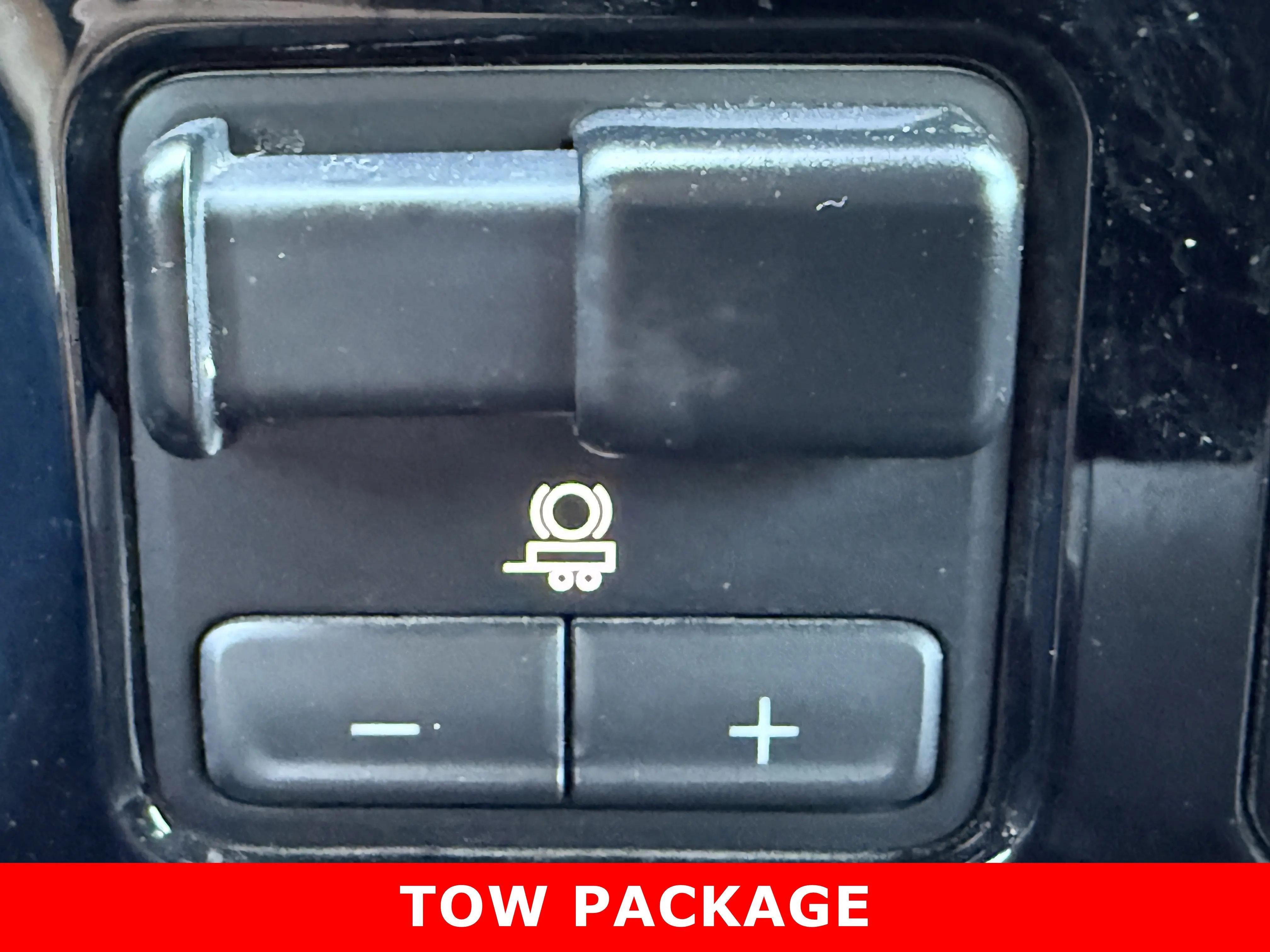 2024 Chevrolet Silverado 3500HD LT photo 21