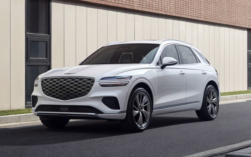 Which 2026 Genesis GV70 trims offer Bang & Olufsen® Premium Audio in Wichita, KS?