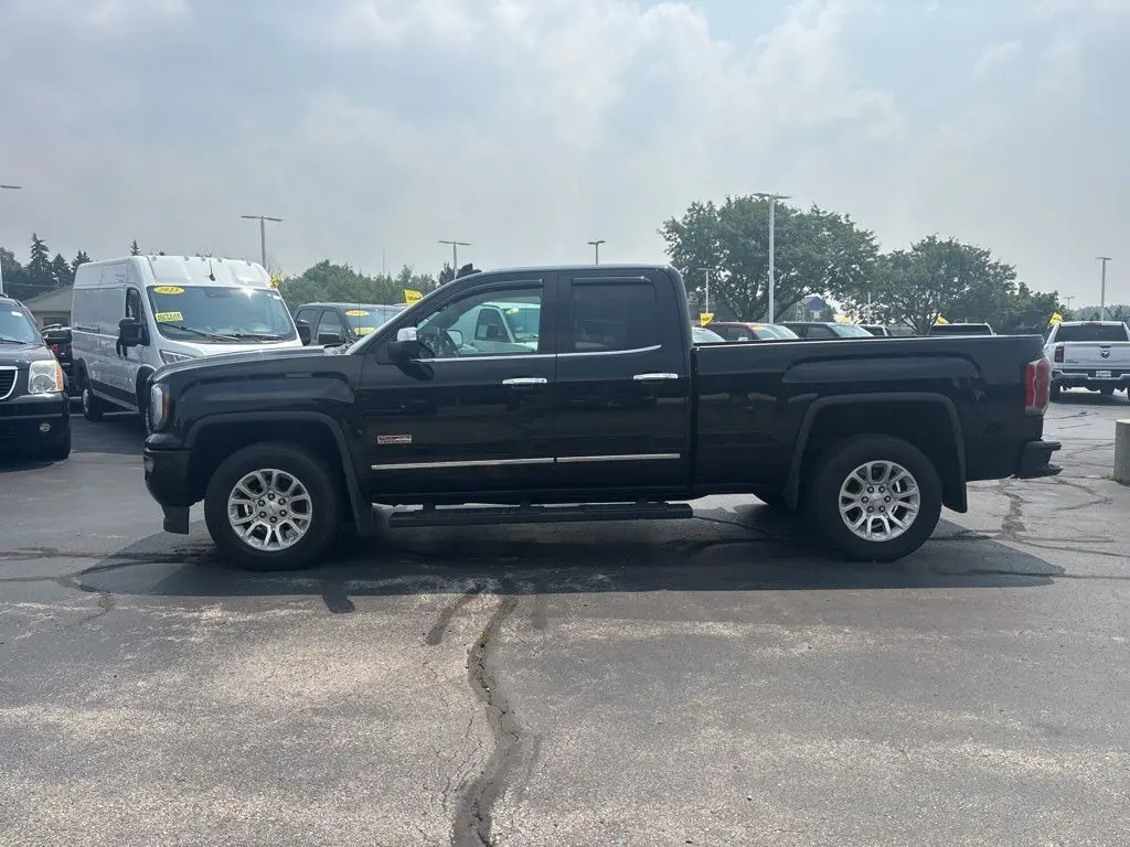 2016 Gmc Sierra 1500 SLE photo 2