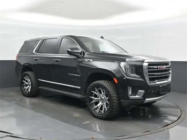 2023 Gmc Yukon SLT photo 4