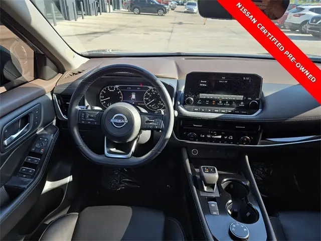 2023 Nissan Rogue SL photo 10