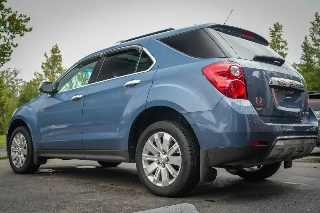 2011 Chevrolet Equinox LT photo 10