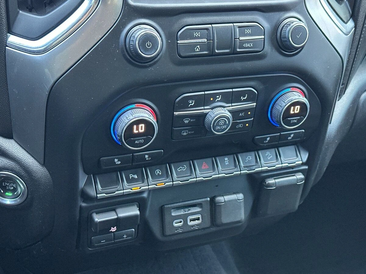 2019 Chevrolet Silverado 1500 LT - Photo 18