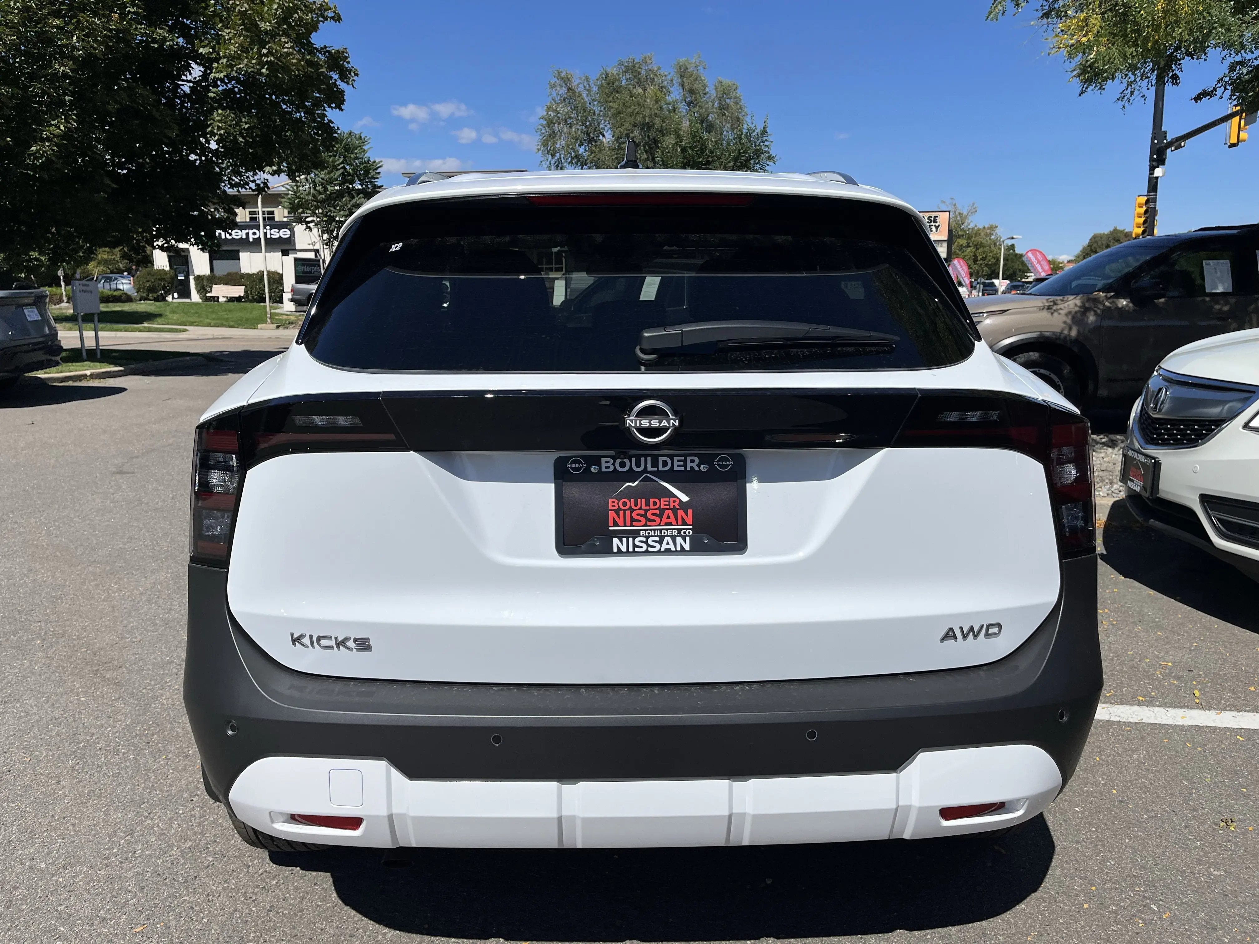 2026 Nissan Kicks SV photo 3