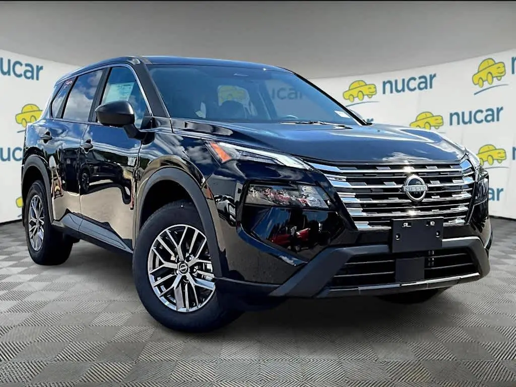 2026 Nissan Rogue S's photo