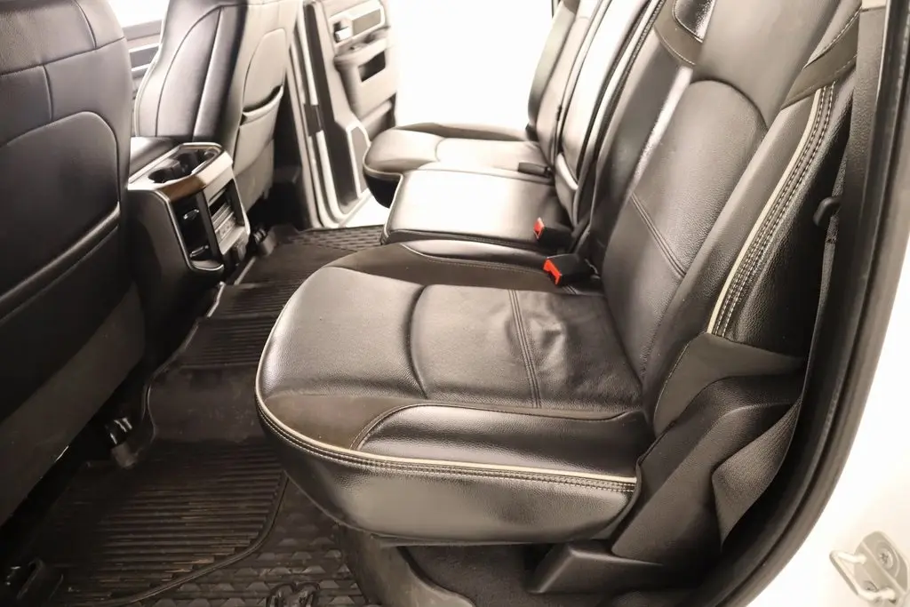 2023 Ram 3500 Laramie photo 12