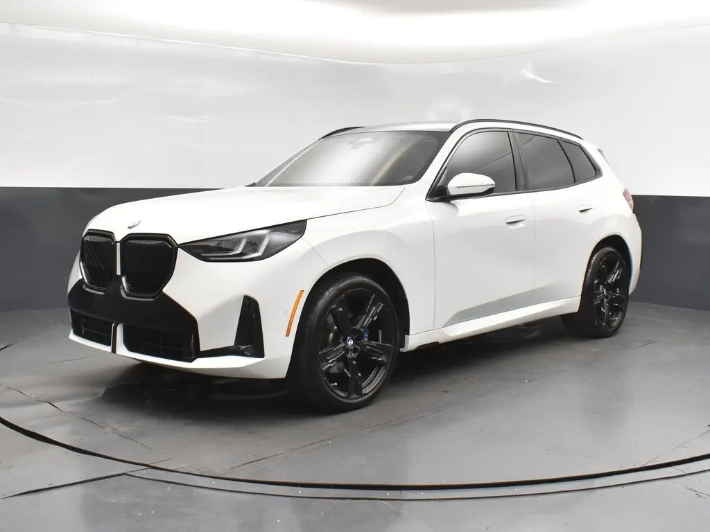 2025 BMW X3 30's photo
