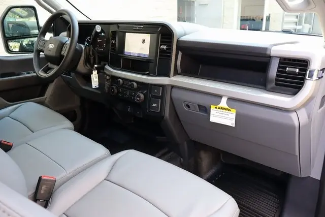 2026 Ford F-350 photo 31