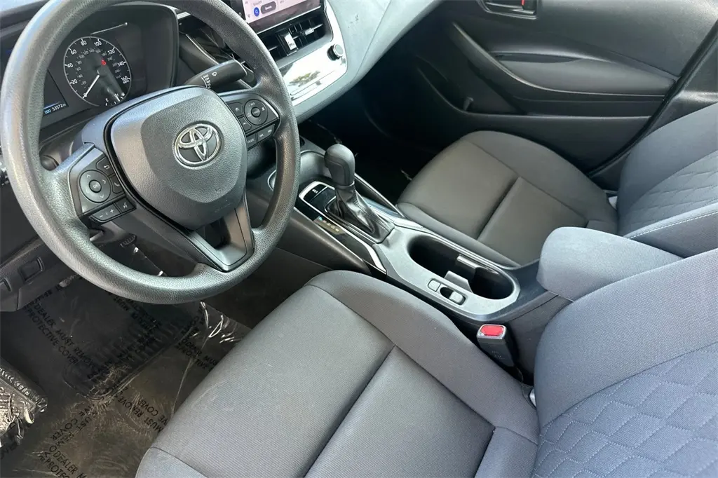 2023 Toyota Corolla LE photo 7