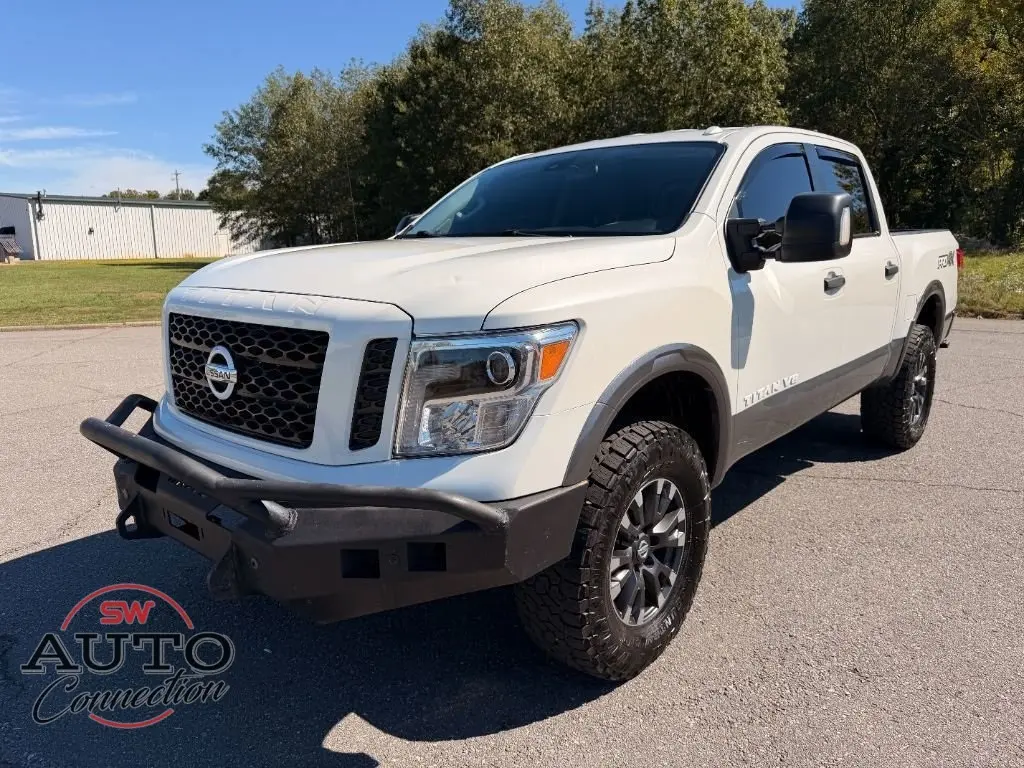 2018 Nissan Titan PRO-4X