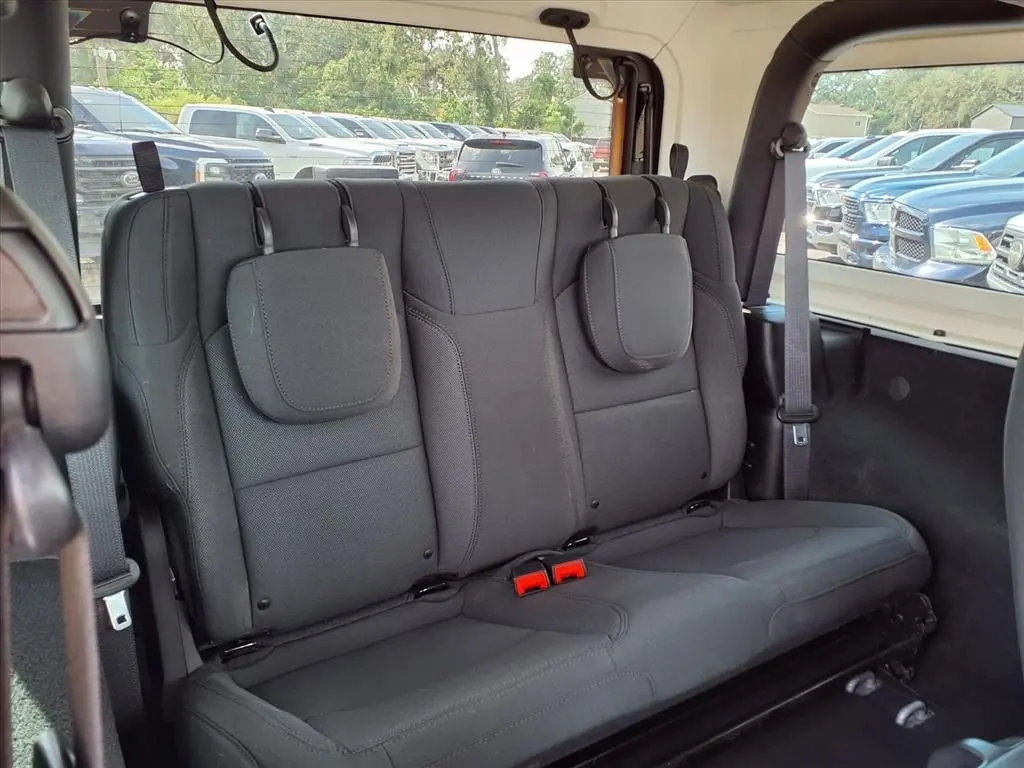2023 Jeep Wrangler Willys photo 14