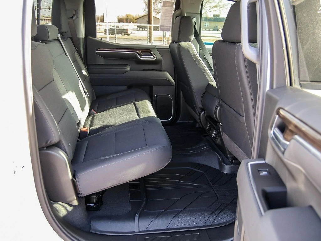 2026 Chevrolet Silverado 1500 LT - Photo 20