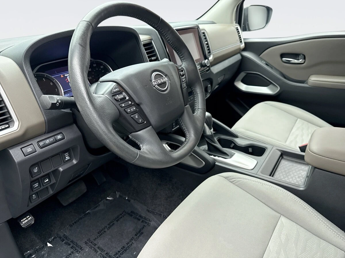 2023 Nissan Frontier SV - Photo 10