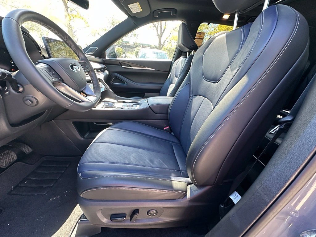 2026 INFINITI QX60 Sport - Photo 13