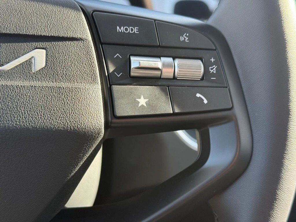 2025 Kia K4 EX - Photo 11