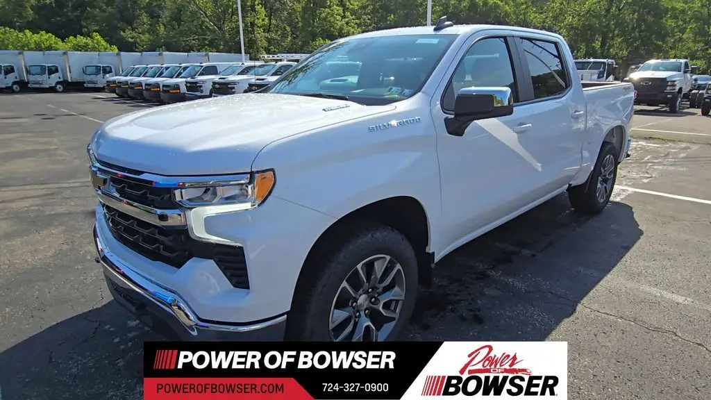 2025 Chevrolet Silverado 1500 LT photo 4