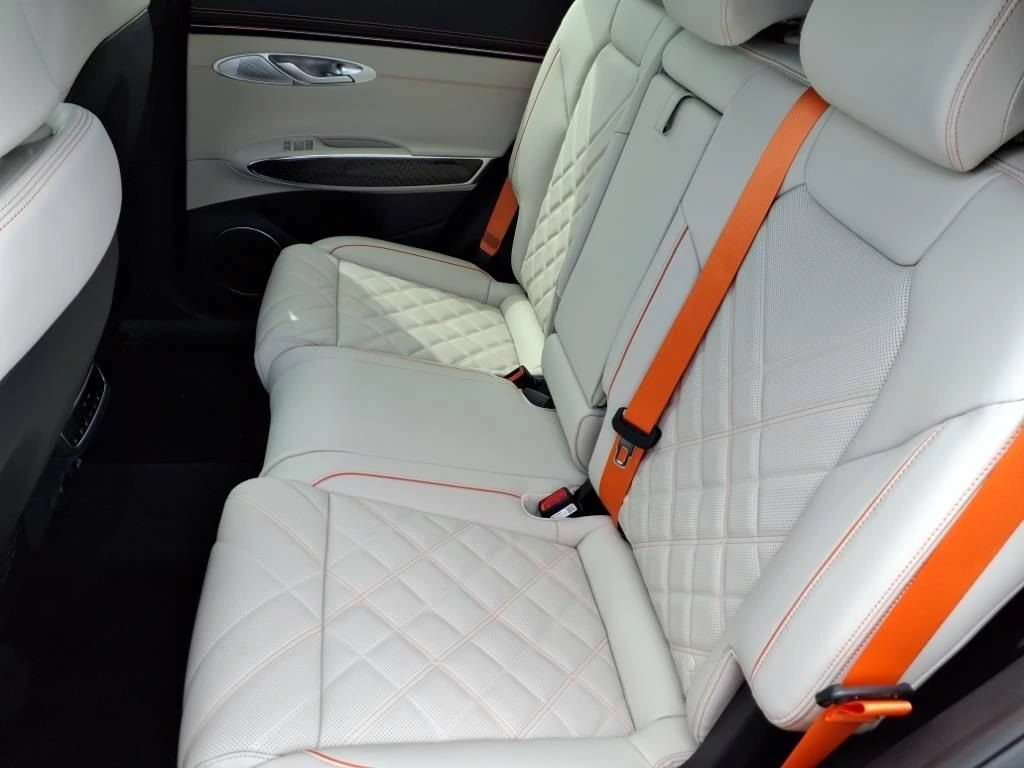 2026 GENESIS GV70 Sport Prestige - Photo 7