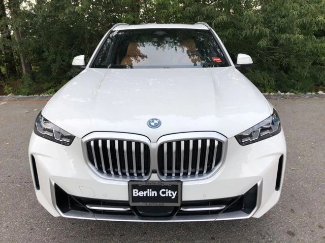2026 BMW X5 50e - Photo 9