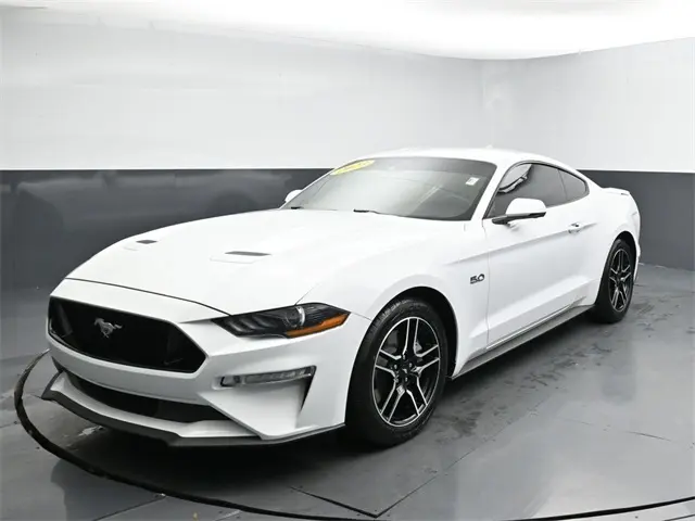 2023 Ford Mustang GT Premium photo 4