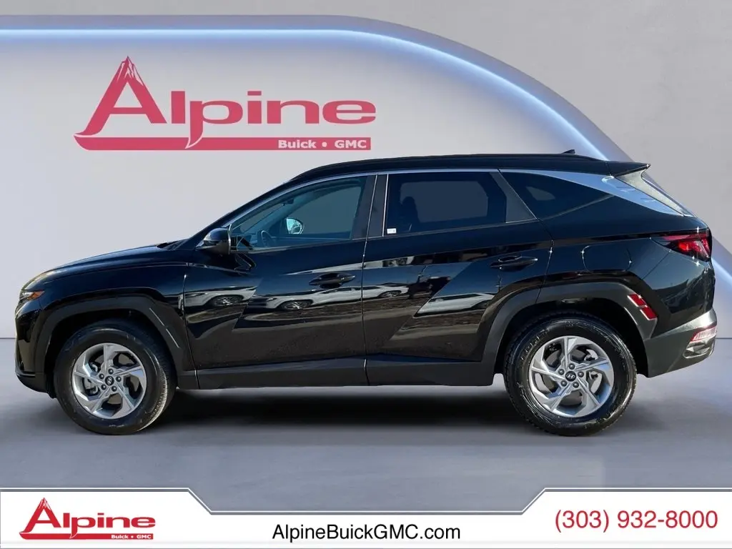 2024 Hyundai Tucson SEL photo 2