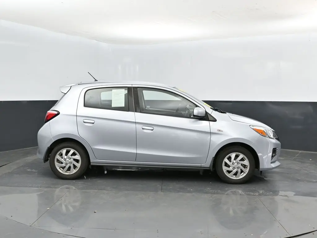 2021 Mitsubishi Mirage LE photo 2