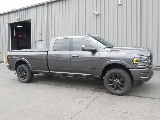 2022 Ram 3500 Limited photo 9