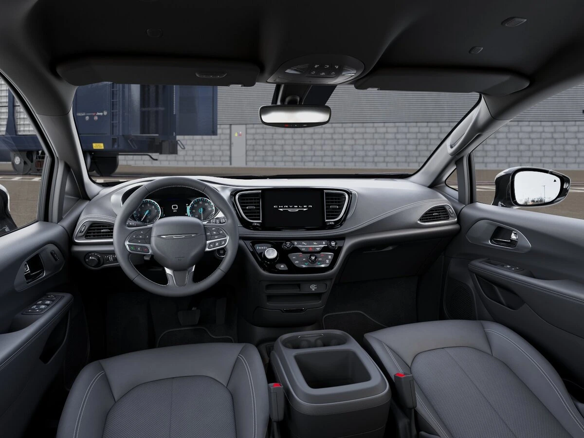 2027 Chrysler Pacifica Select - Photo 8