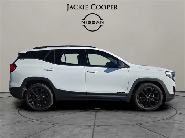 2020 Gmc Terrain SLE photo 4