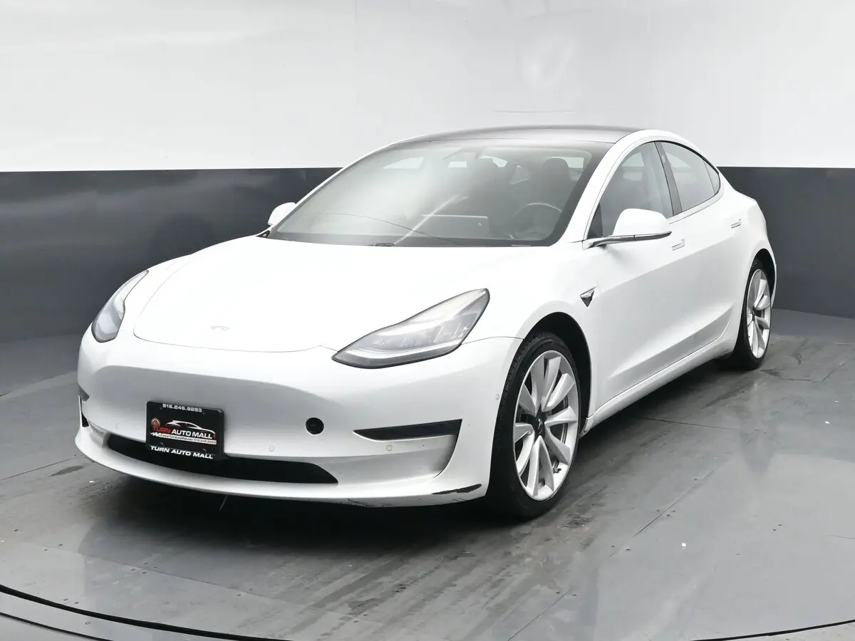 2018 Tesla Model 3 Long Range Dual Motor's photo